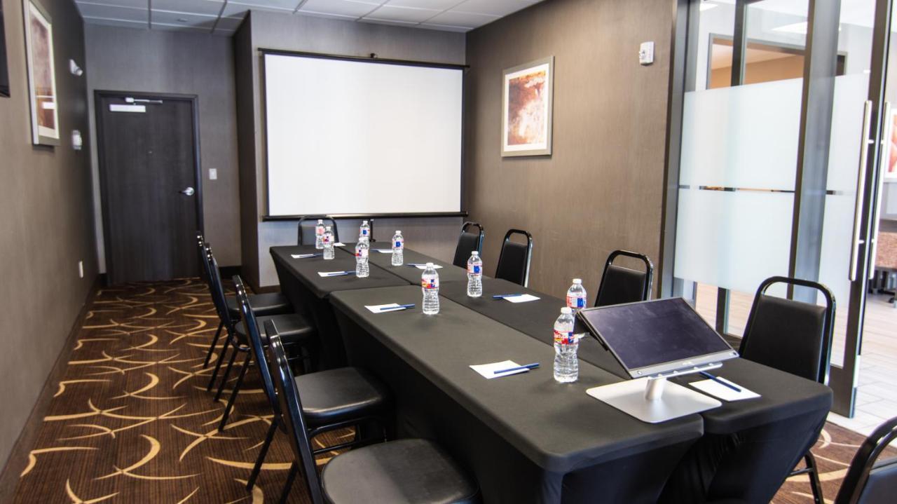 Comfort Suites Near Sam Houston Race Park Jersey Village Esterno foto